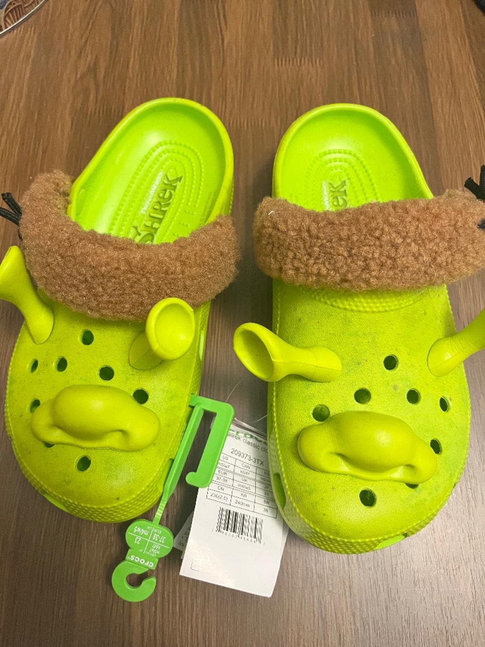 Shrek Crocs